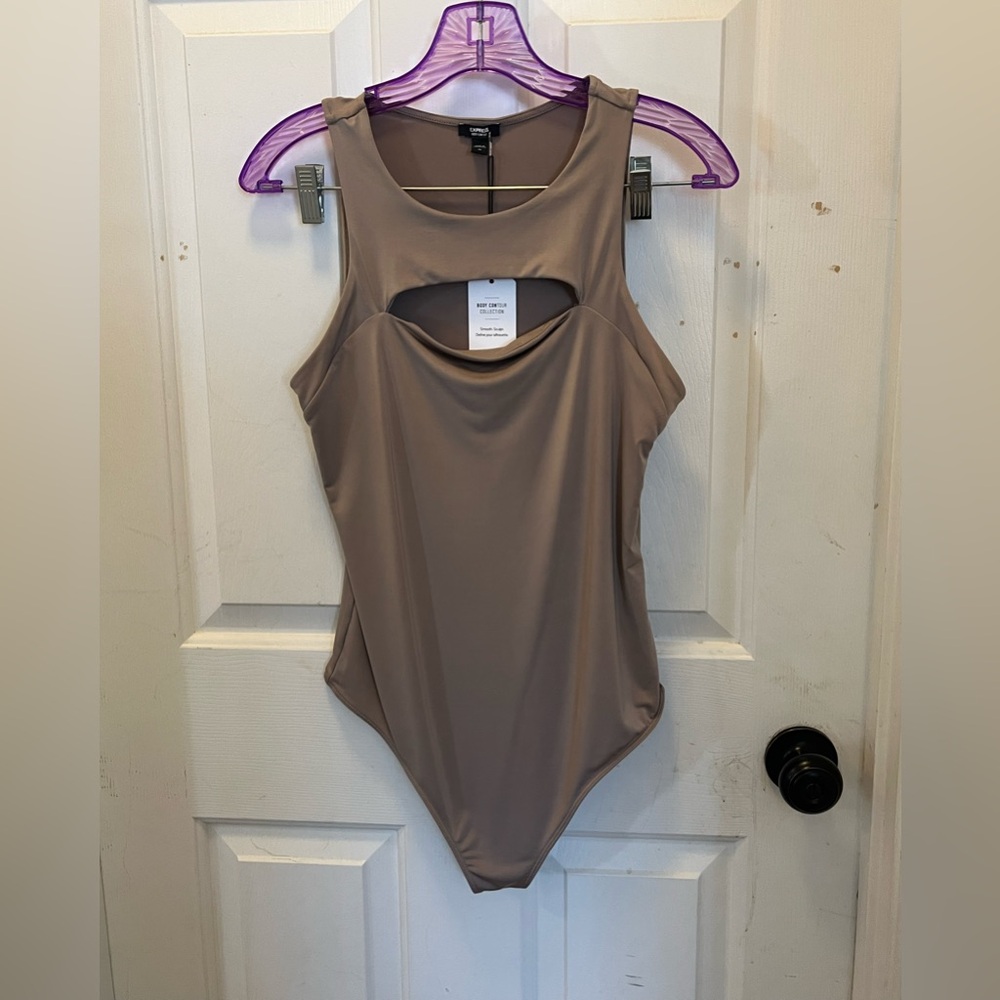 NWT Express Peek-a-Boo Body Contour Tank Bodysuit - Tan - Sz Medium
